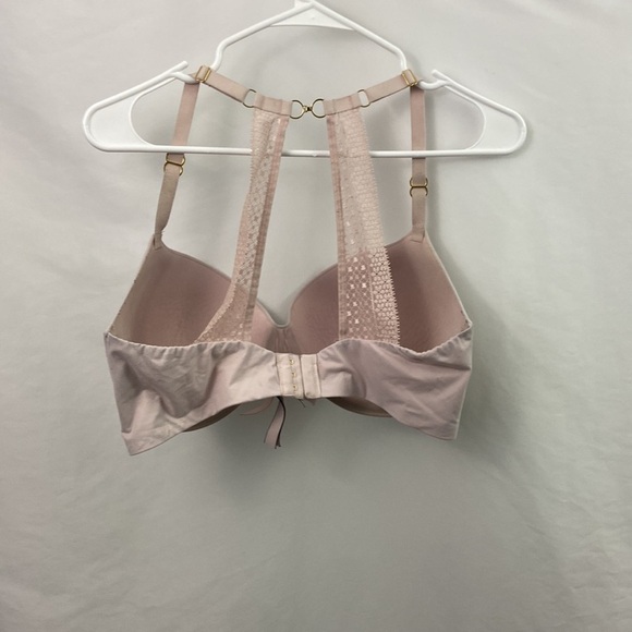 Victoria Secret Light Pink Incredible 36DDD Bra - Picture 5 of 13